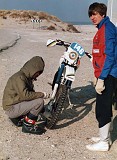 003b TOUQUET 1986 on decharge les motos